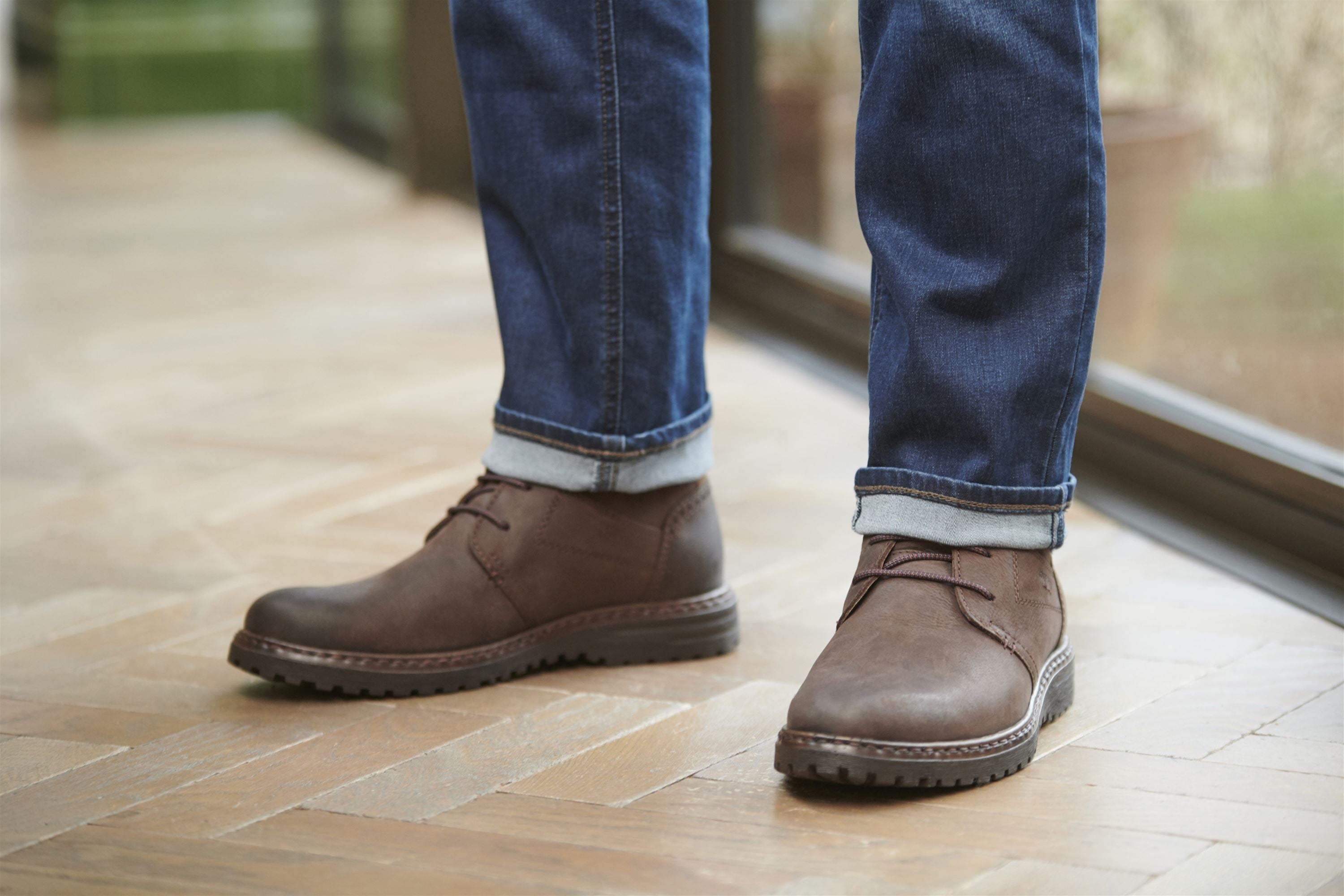 Men crossing the street in summer shoes