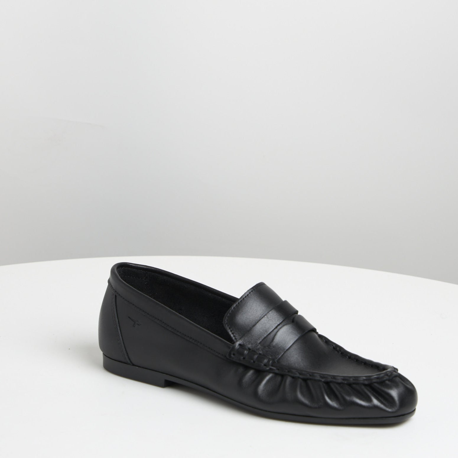 Tamaris 24205-46-003 Black Leather