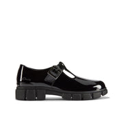 Clarks Evyn Bar K. Black Pat