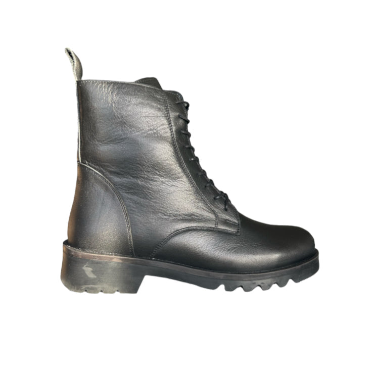 Modella Austin Leather Boots Black