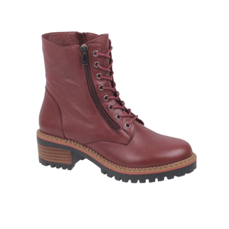 Modella Dallas Leather Boots Red