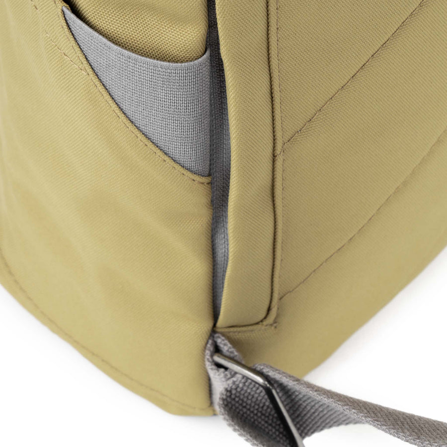 ROKA Finchley A Khaki Sustainable Canvas