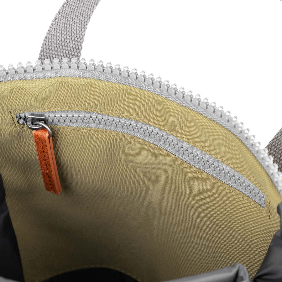ROKA Finchley A Khaki Sustainable Canvas