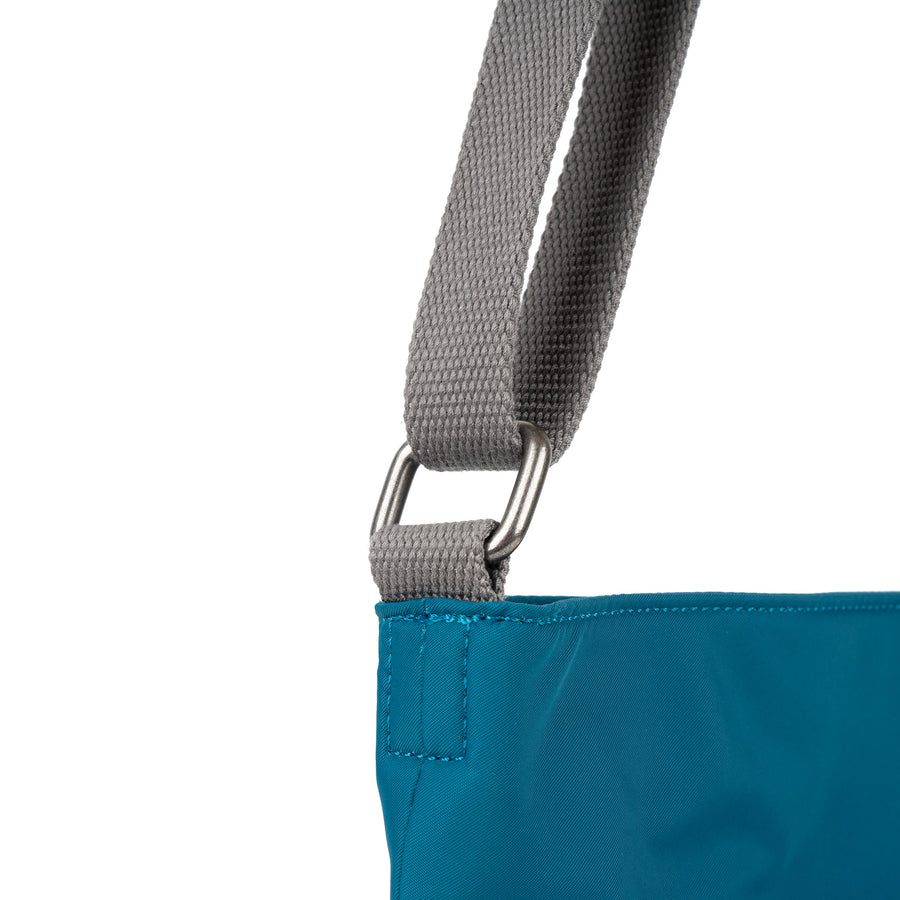 ROKA Kennington Sapphire Sustainable Nylon
