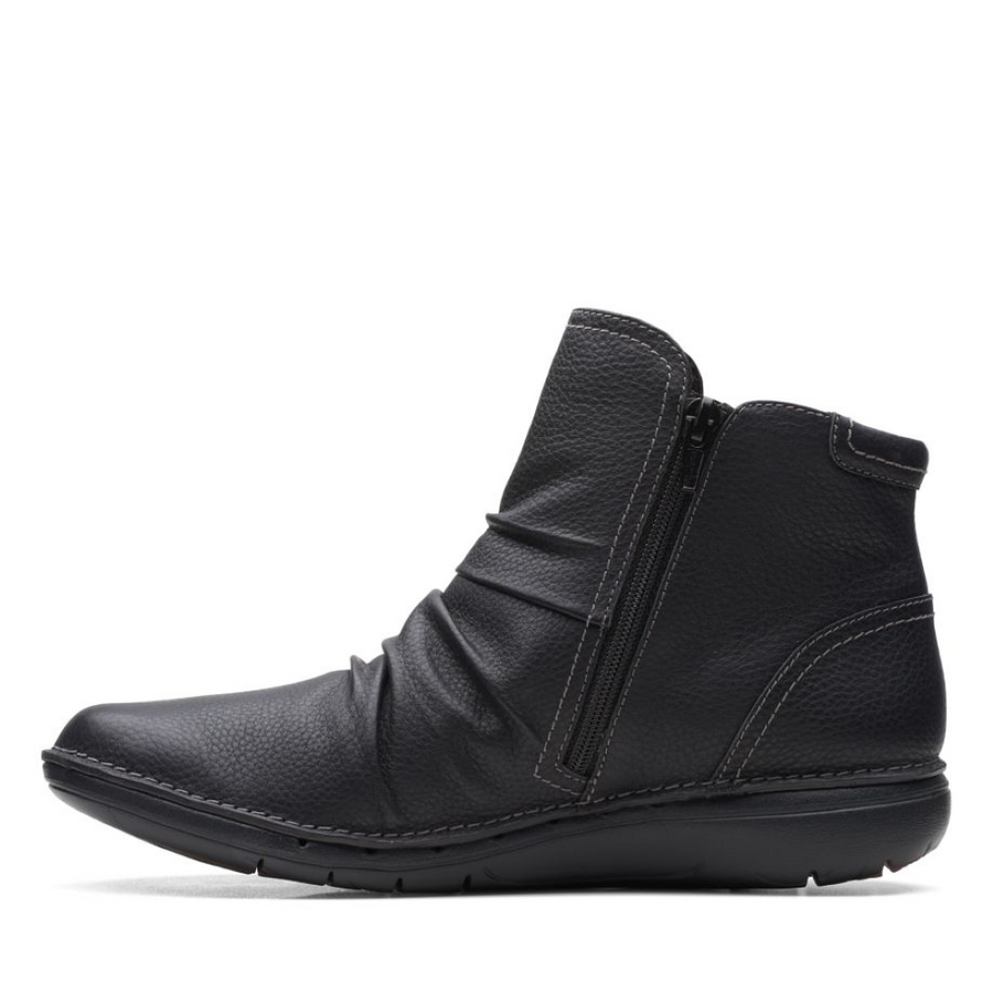 Clarks Un Loop Top Black Leather