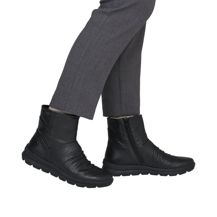 Rieker Z0066-00 Black