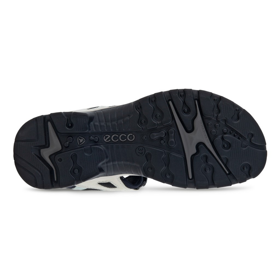 Ecco 822083 deals