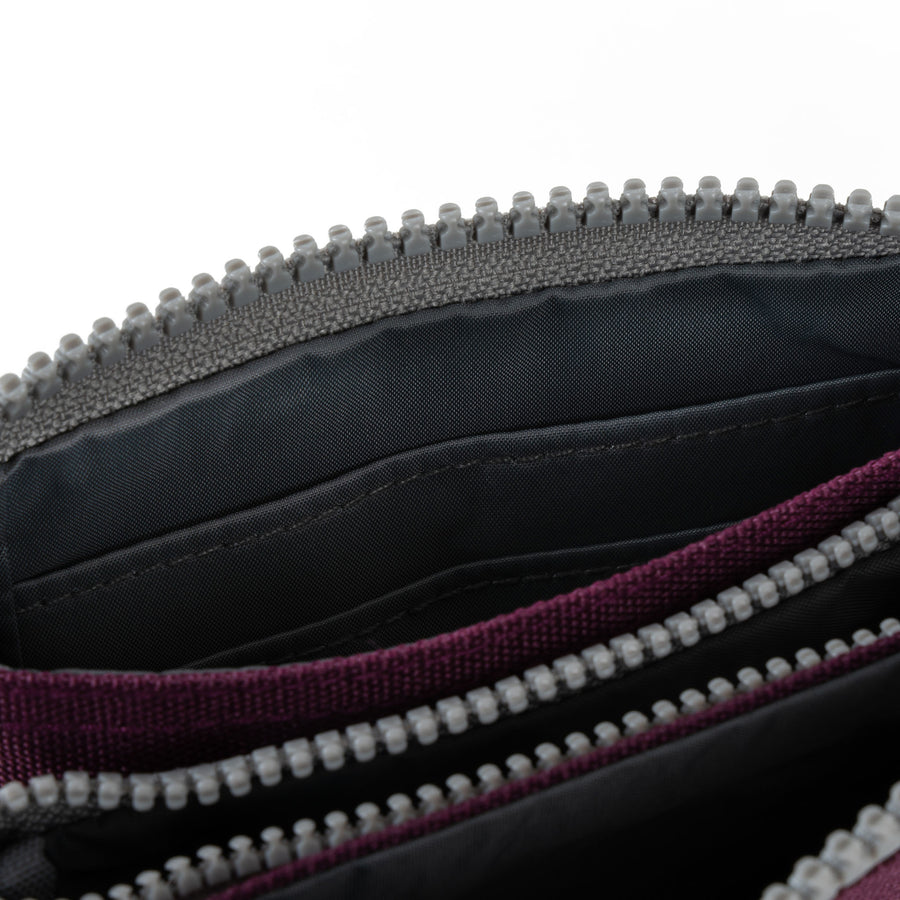 ROKA Carnaby Wallet Sienna Sustainable Canvas
