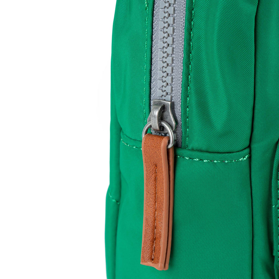 ROKA Willesden B Emerald Sustainable Nylon