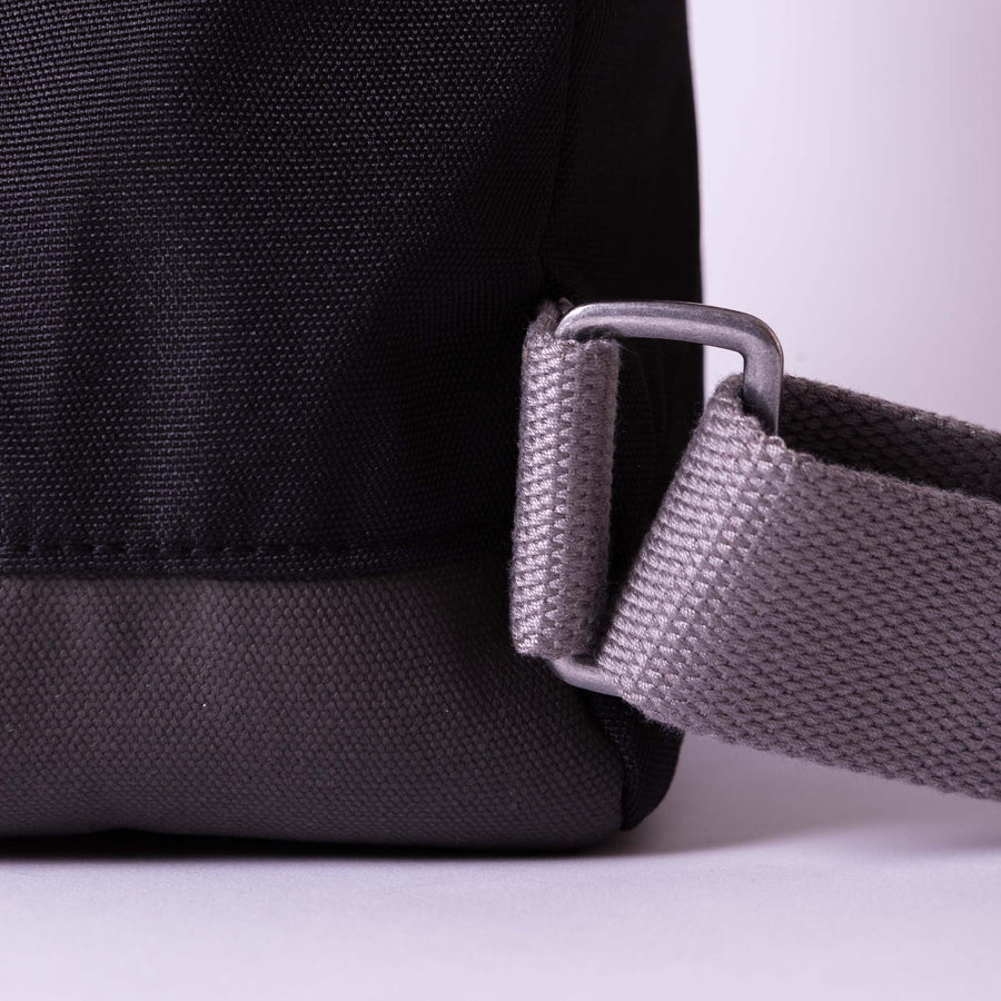 ROKA Bantry B Ash Sustainable Canvas